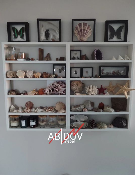 Навесной полка для лаков и для других предметов интерьера.