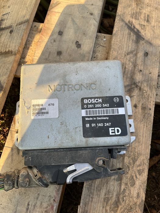 Компютър Опел Фронтера А