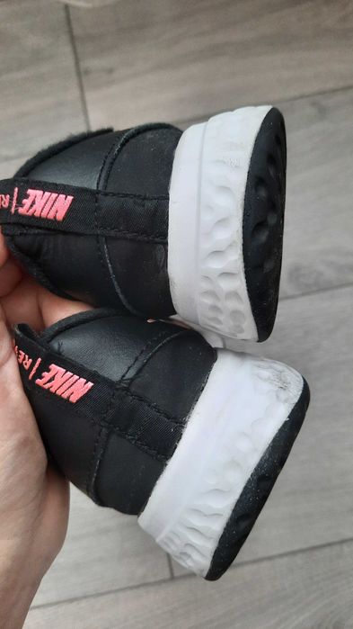 Adidasi Nike marimea 29,5