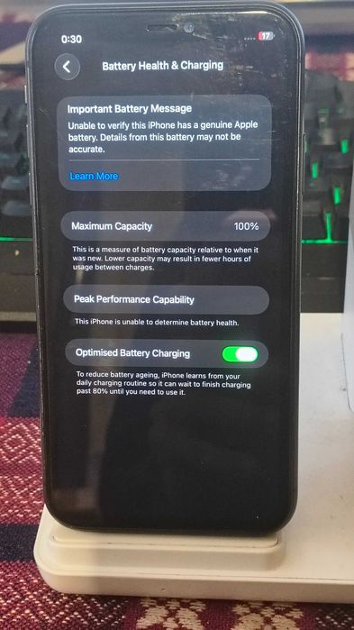 Iphone 11 64 GB 100% Бат. перфектно състояние