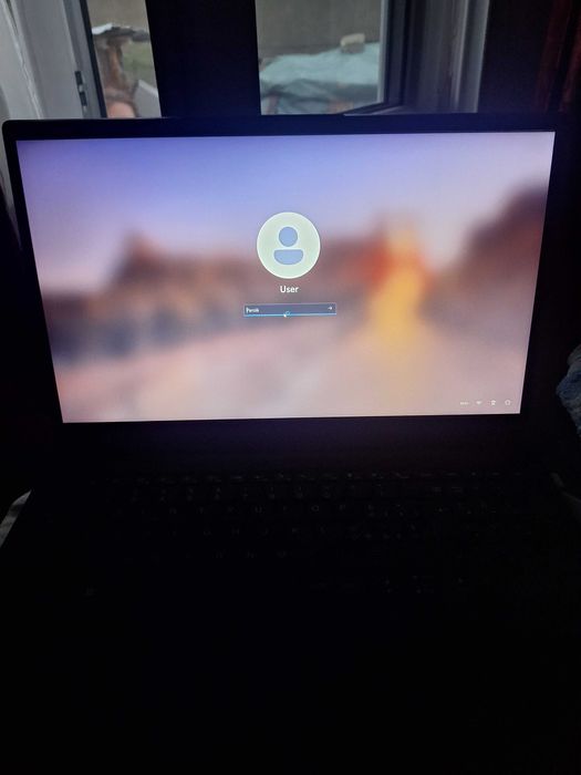 Laptop lenova G15 G4