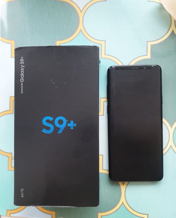 Продам самсунг S9+