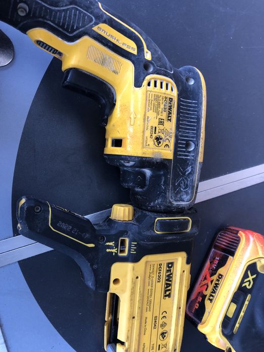 Dewalt diferite scule pe acumulator