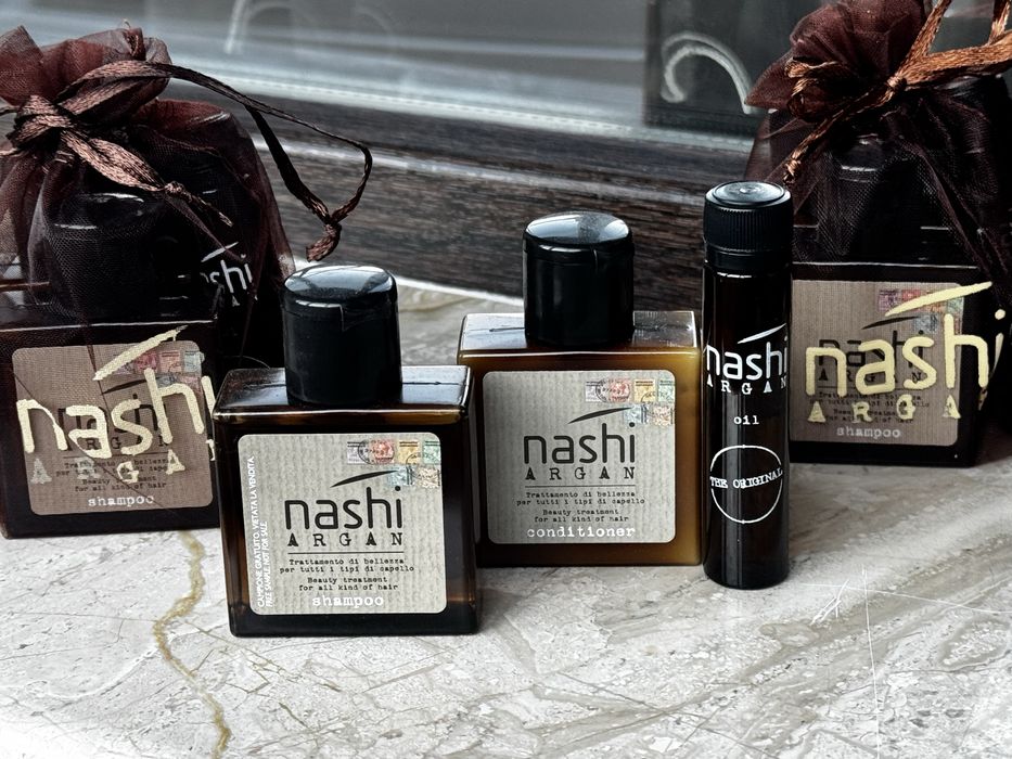Комплект за коса Nashi - шампоан, балсам и олио за коса