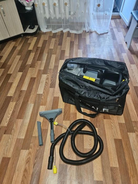 Аренда моющего пылесоса KARCHER