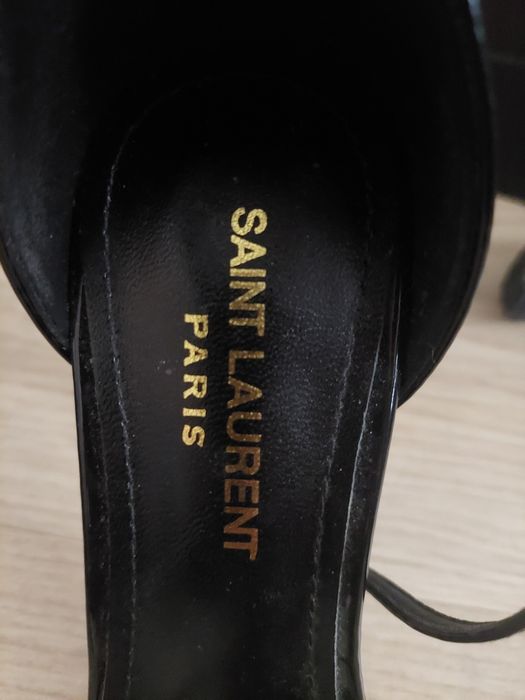 Saint laurent токчета!