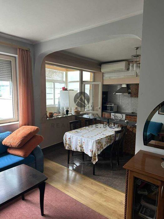 оф.23360 Многостаен обзаведен/ Супер център