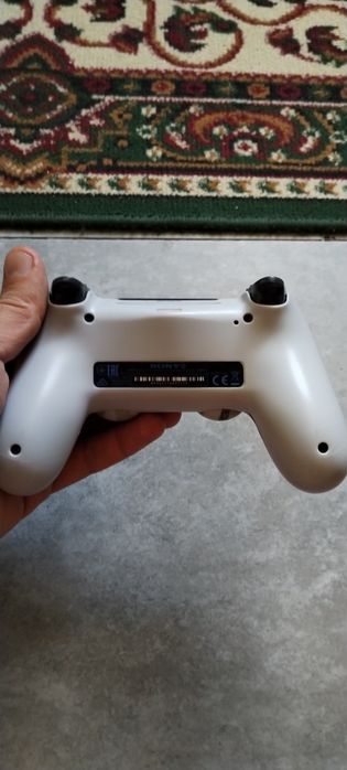 Беспроводной джойстик Sony Dualshock 4 v2