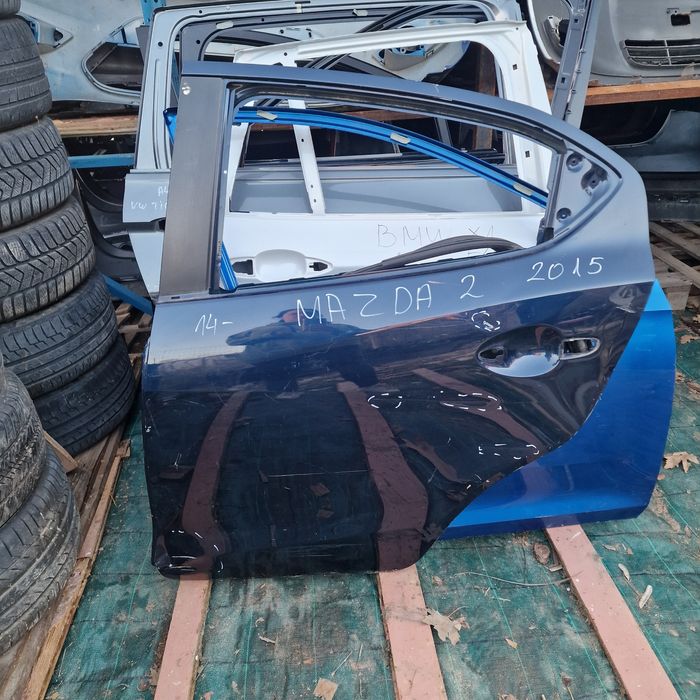 Mazda 2 задна лява врата 2015