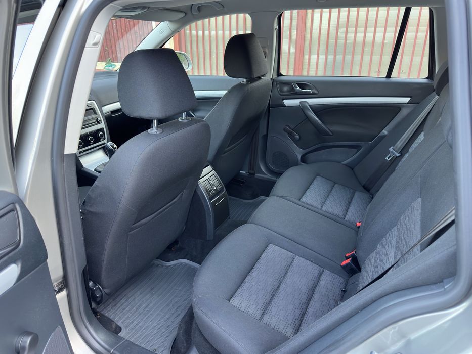 Skoda Octavia 2011 1.2TSi
