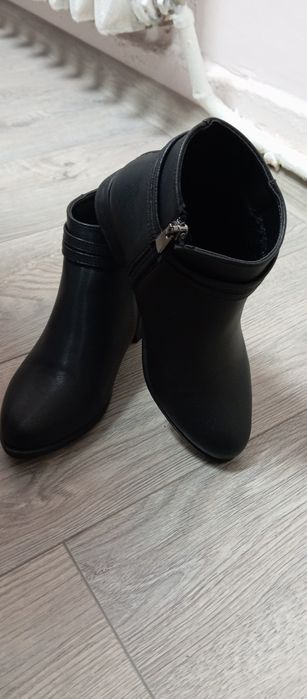 есенно-пролетни боти