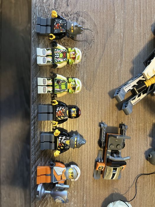 Lego set 8863 World Racers