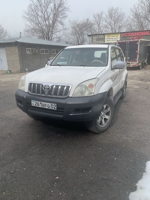 Тойота Ландкурзер Прадо 120