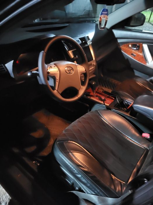 Срочно продам Toyota Camry
