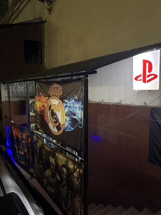 Продам PlayStation Club
