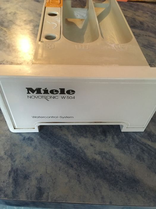 Миеле пералня на части