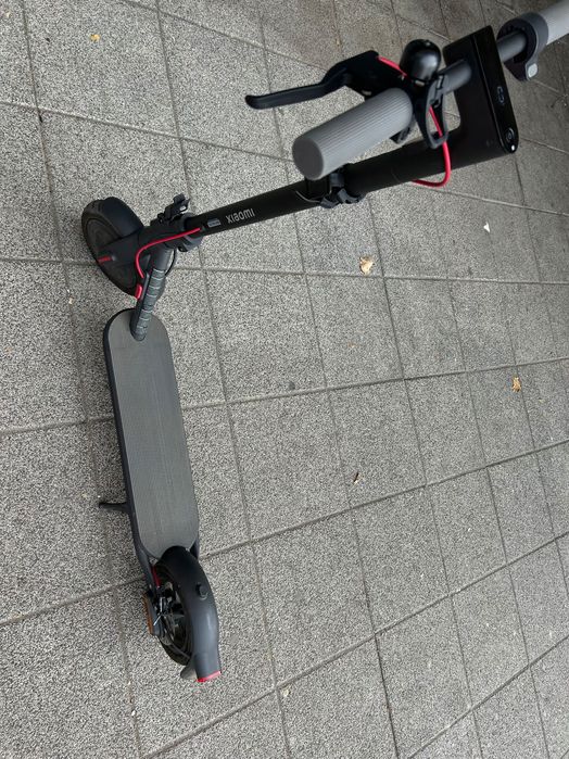 Trotineta Xiaomi Scooter 4