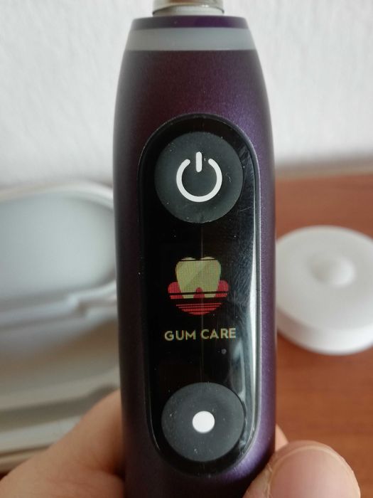 Oral B iO 8 лилава