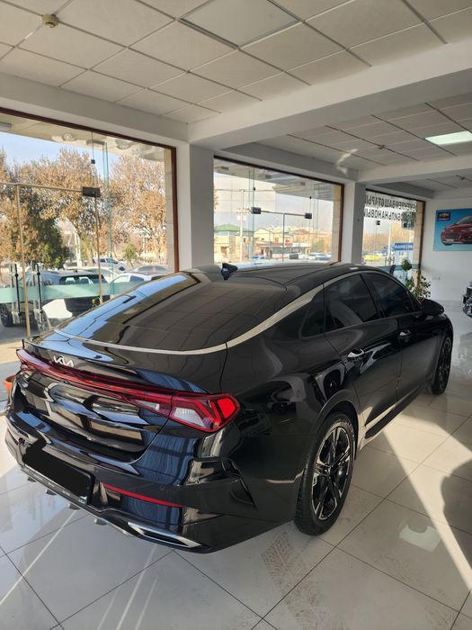 Kia K5 Comport Plus 2023