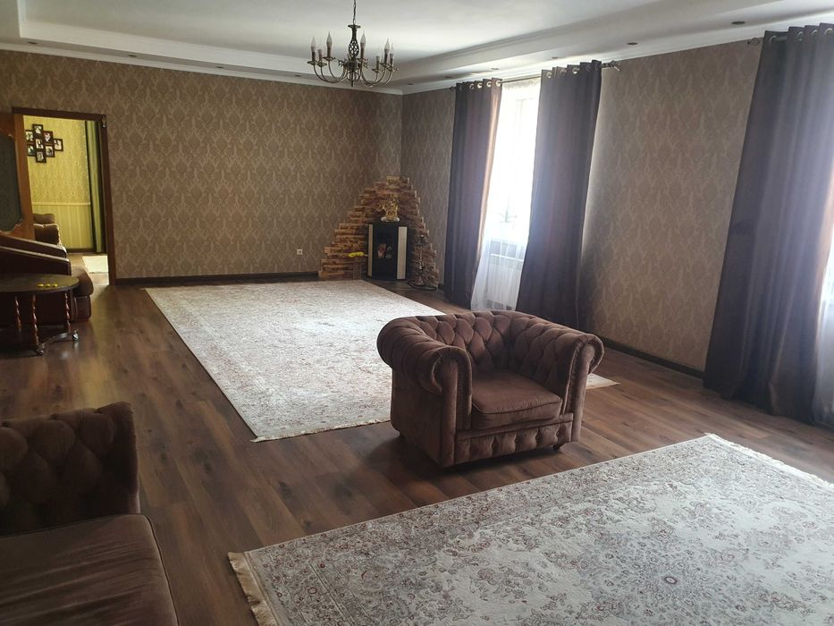 Дом в элитном районе