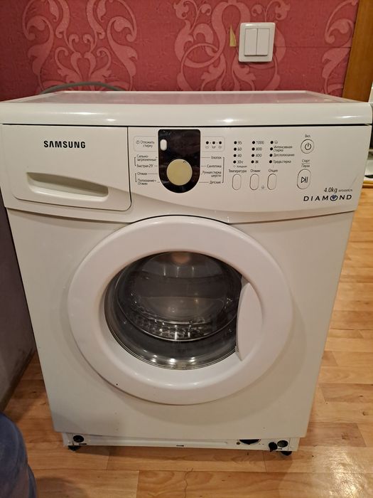 Продам стиральную машинку