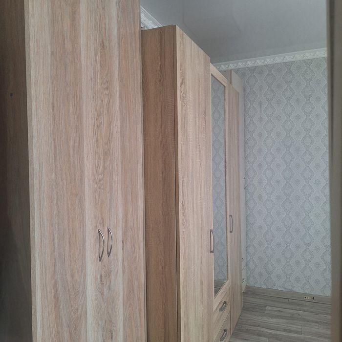Продаю  3 комн. Квартиру