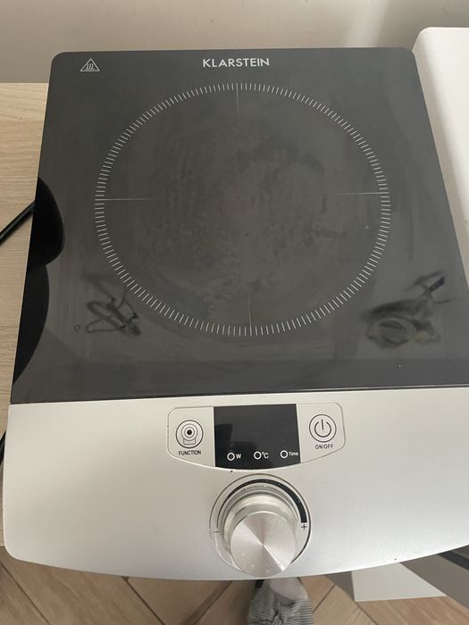 Продавам индукционен котлон Klarstain