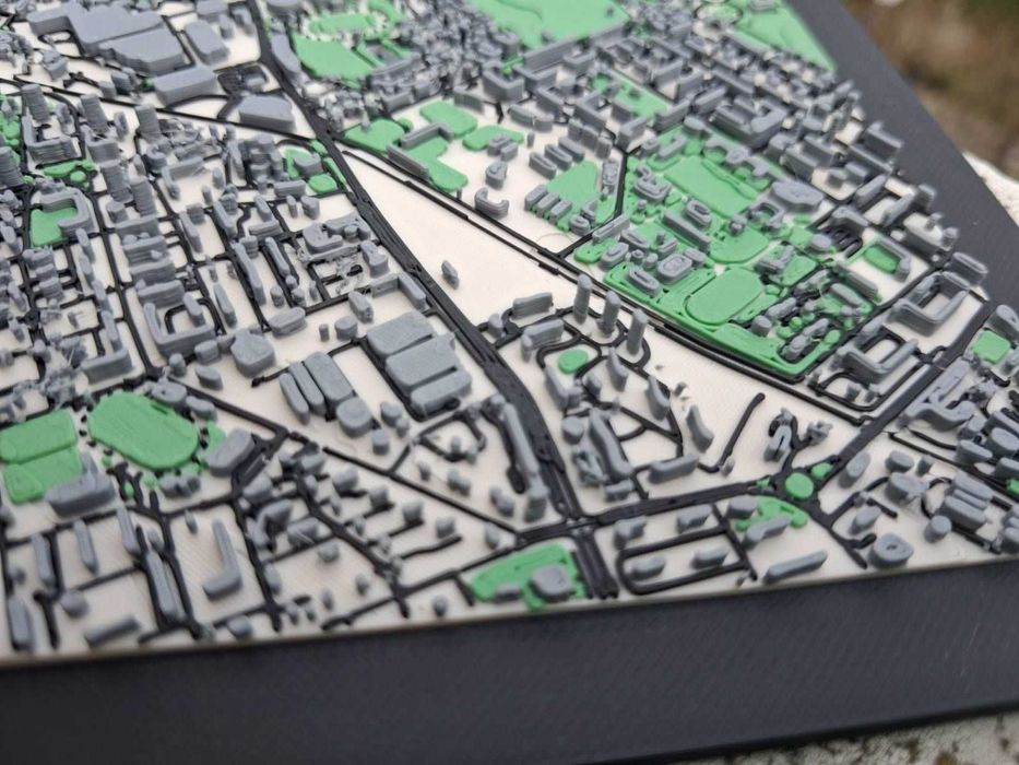 Русе на длан! Аристократизъм и релеф в 3D