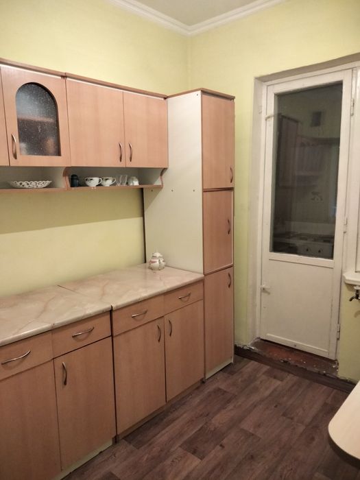 2-х спальняя кровать, кухонный гарнитур, мягкий угол