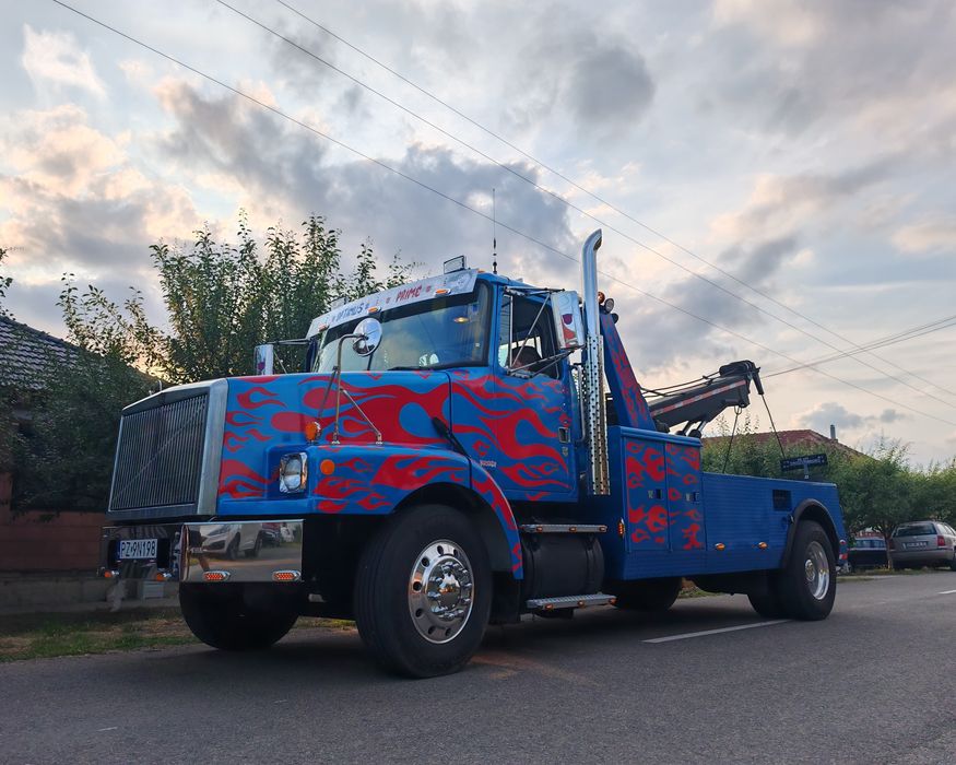 Inchiriez camion Optimus prime pentru evenimente diferite