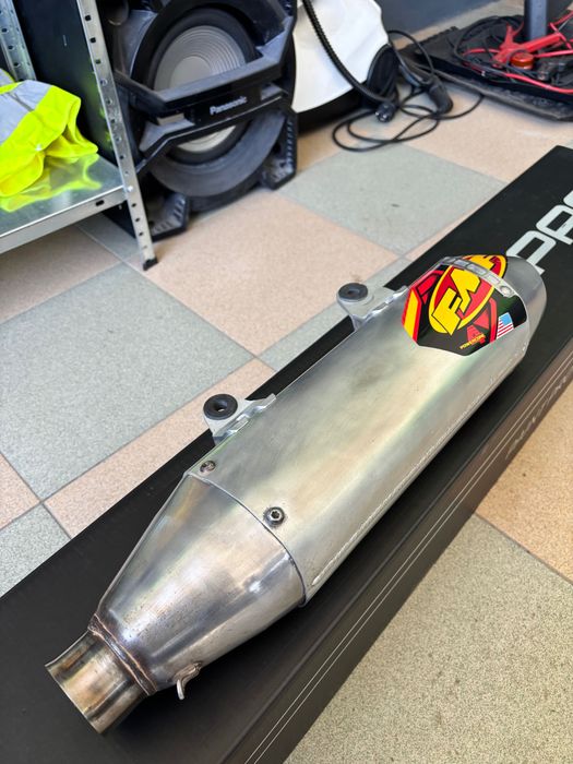 Продавам FMF PowerCore 4