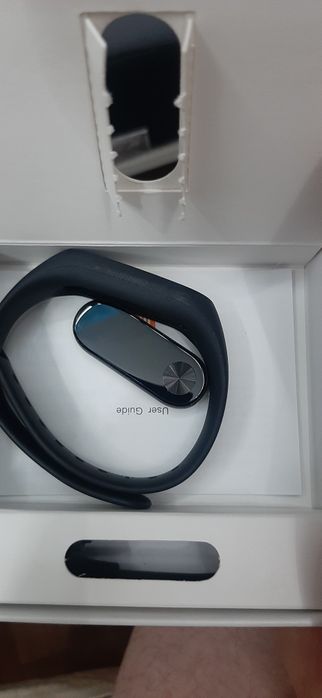 Продам фитнес-браслет MiBand 2 и 4