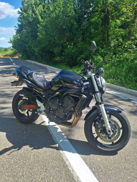 Vând Yamaha FZ6N Black Edition