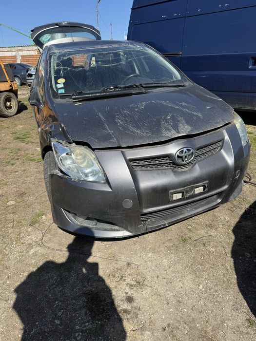 Toyota auris na chasti тойота аурис на части