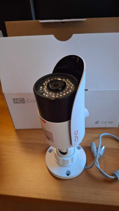 CCTV Нови охранителни камери 3 броя DVC DCA-VV5244 + 2x DCA-MF524 видеонаблюдение