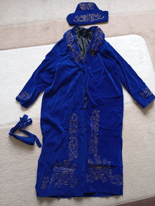 Продам.    чапан