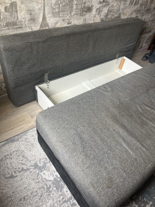 диван сатылады !!