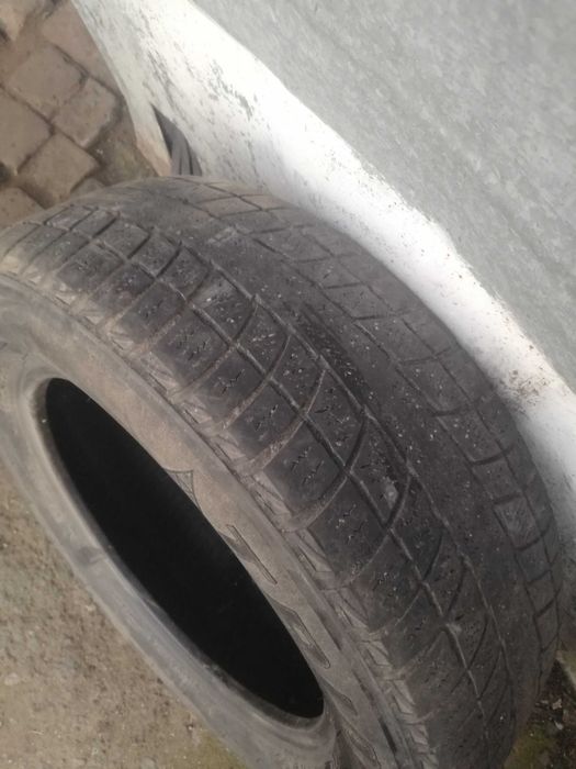 Продам шины на автомобиль