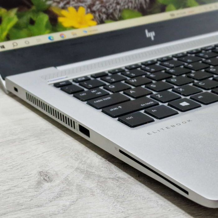 Лаптоп HP EliteBook 830 G6 / i5-8365U