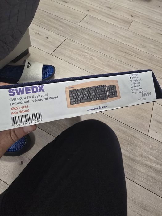 Tastatura de lemn natural Swedx ediție limitata