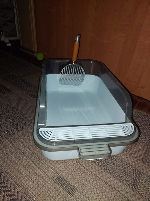 Продам лоток большой