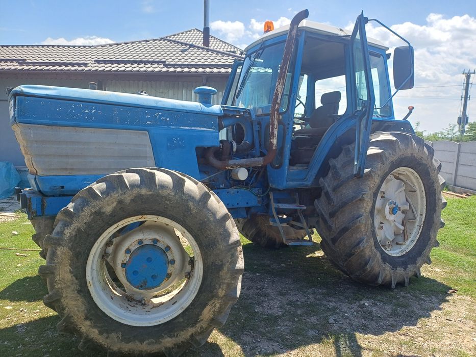 Tractor Ford New-Holland