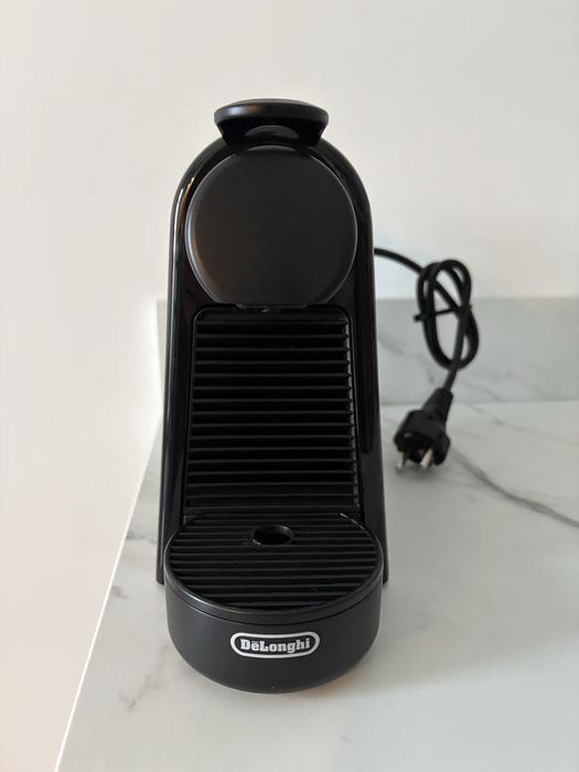 Aparat cafea Nespresso De’Longhi