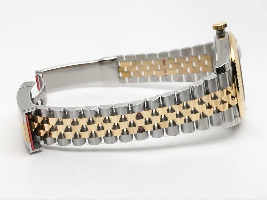 Rolex Datejust 41 – Жълто злато / Черен циферблат / Jubilee – реални снимки