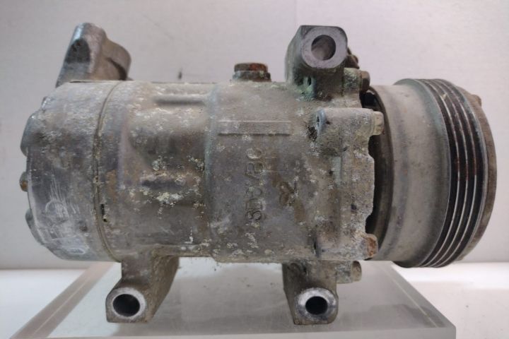 Compresor Clima 8200037058 Renault Twingo prima generatie (facelift)