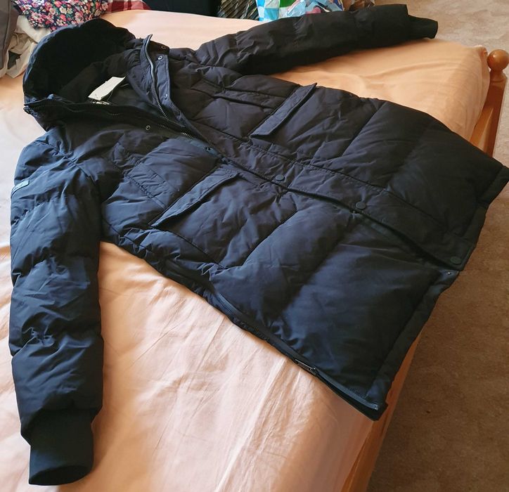 ЧИСТО НОВО мъжко дълго зимно яке - ветро/водоустойчиво