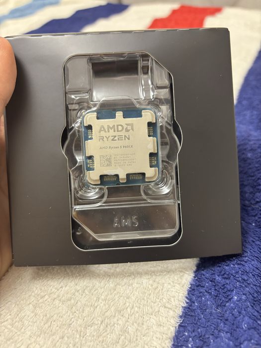 Vand procesor AMD Ryzen 5 9600x