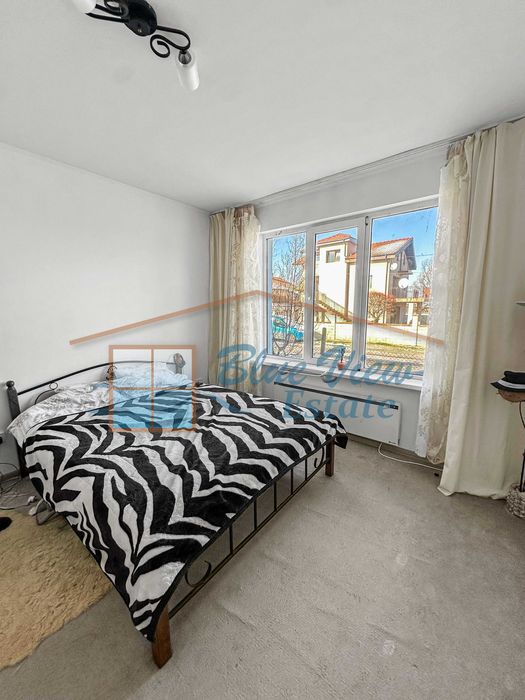 Продава се Къща в с. Царичино, Област Добрич - 192 кв.м за 399 €/кв.м - Снимка #7