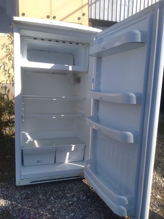 Продается холодильник