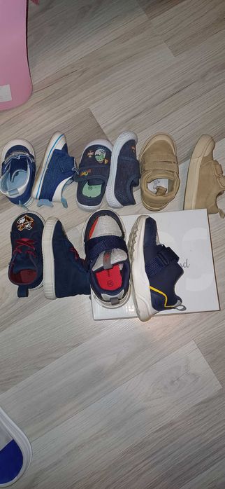 Бебешки и детски обувки